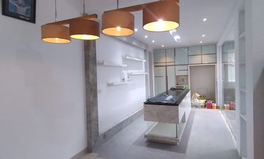 DiSewakan Rumah Fresh Renovasi Kondisi Furnished di GLC Cluster Amerika - (PW358)