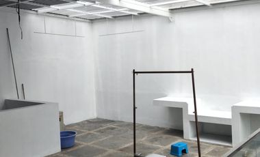 DiSewakan Rumah Fresh Renovasi Kondisi Furnished di GLC Cluster Amerika - (PW358)