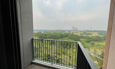 For rent Marigold Navapark 2BR Dedicated Parking Free Fully Furnished Luxurious