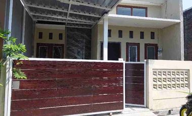 Jual Rumah Baru
Lokasi Wage Aloha, Jl Jeruk
Taman Sidoarjo

Luas 60m2 ( 6x10 )
Posisi Hook
LB Tipe 39
KT 2 KM 1
Hadap Timur
Air Sumur
Row jln 6m
Surat SHM

*Promo Bulan Ini*

*Harga 400 Juta NETT* Cash Only

*Harga 450 Juta NETT* KPR

NB :
- Posisi Hook
- KPR Free Semua Biaya Kecuali Biaya Asuransi dan Blokir Angsuran