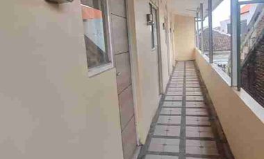 Jual Kost Aktif
Wage Aloha, Taman
Sidoarjo

Luas 139m2
Dimensi 7x20
LB 200m2 ( 2 Lantai )
Hadap Timur
Kmr tidur 12
Kmr mandi dalam
Listrik Induk ( Ada Pembagi )
Air Sumur
Row jln 3m
Surat SHM
Tarif Kost 550ribu/bln
Ada Dapur, Ada Jemuran
Ada Parkir Motor
Sudah di Renovasi

*Turun Harga 790 Juta*
Cash Only