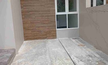 jual rumah kokoh bagus strategis minimalis daerah juanda