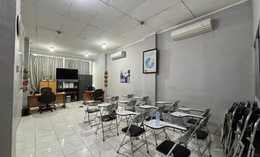 Ruko Gandeng 2 Unit Mampang Prapatan Harga Dibawah NJOP