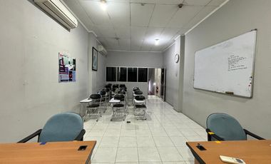 Ruko Gandeng 2 Unit Mampang Prapatan Harga Dibawah NJOP