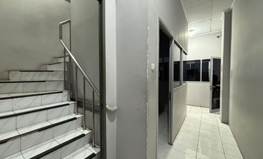 Ruko Gandeng 2 Unit Mampang Prapatan Harga Dibawah NJOP