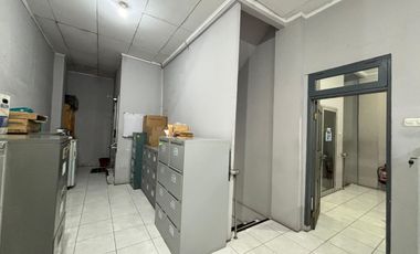 Ruko Gandeng 2 Unit Mampang Prapatan Harga Dibawah NJOP