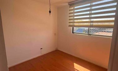 Se vende departamento amplio en Gran Avenida 80 millones