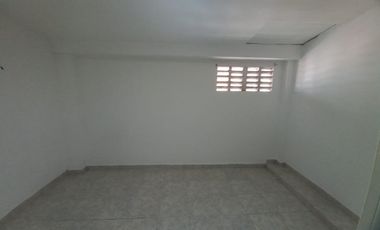 ARRIENDO APARTAMENTO   BARRIO RICAUTE  4 PISO