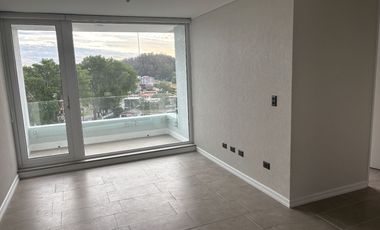 Departamento 2 dorm, 2 b, 1 estacionamiento. Ed Plaza Los Canelos, San Pedro de la Paz