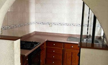 VENTA CASA CON EXCELENTE UBICACION