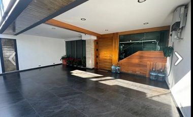 ✨ Residencia Premium en Jardines del Country – Totalmente Remodelada ✨