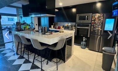 ✨ Residencia Premium en Jardines del Country – Totalmente Remodelada ✨