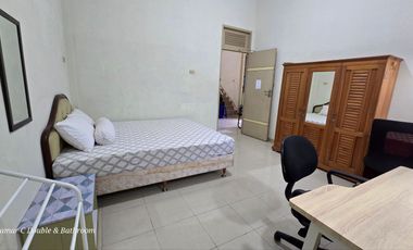 Townhouse 2 storeys full furnished 6 Bedrooms 4 Bathrooms