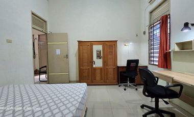 Townhouse 2 storeys full furnished 6 Bedrooms 4 Bathrooms