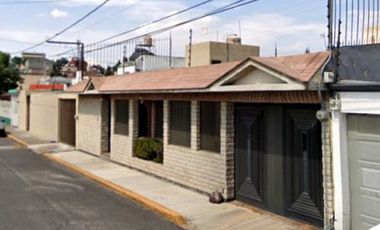 VENTA CASA: Planta Xia #24, Colonia Electra, C.P. 54060 Municipio Tlalnepantla de Baz, México
