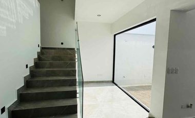 preciosa casa para estrenar acabados de lujo!