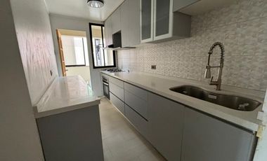 Se vende amplio departamento 3D/1B/2E en condominio en Valparaiso