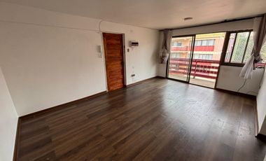 Se vende amplio departamento 3D/1B/2E en condominio en Valparaiso