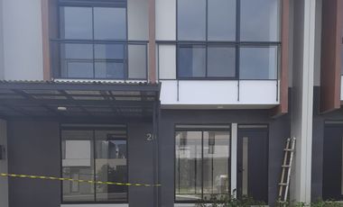 Dijual Rumah Tatar Simakirana Kota Baru Parahyangan