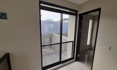 Dijual Rumah Tatar Simakirana Kota Baru Parahyangan