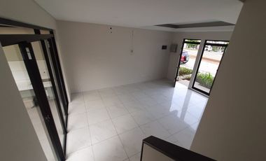 Dijual Rumah Tatar Simakirana Kota Baru Parahyangan