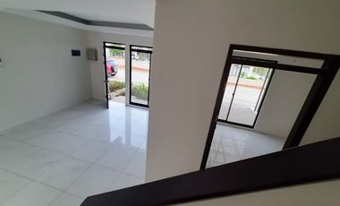 Dijual Rumah Tatar Simakirana Kota Baru Parahyangan