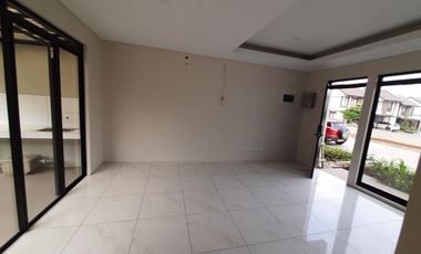 Dijual Rumah Tatar Simakirana Kota Baru Parahyangan