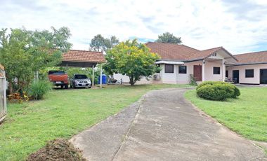 Exceptional 2-House Family Retreat on 1+ Rai Land For Sale, Mak Khaeng, Udon Thani, Thailand