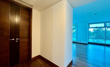 FOR SALE & FOR LEASE/RENT | 326 sqm 3BR Unit with Big Balcony in Two Roxas Triangle