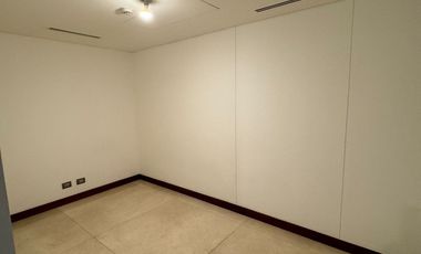 FOR SALE & FOR LEASE/RENT | 326 sqm 3BR Unit with Big Balcony in Two Roxas Triangle