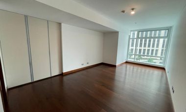 FOR SALE & FOR LEASE/RENT | 326 sqm 3BR Unit with Big Balcony in Two Roxas Triangle