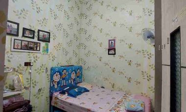 Jual Rumah 2 Lantai

Perum Griyo Wage Asri 
Wage Taman Sidoarjo

Luas 78m2 ( 6x13 )
LB 156m2 ( 2 Lantai )
KT 2+1
KM 1+1
Hadap Selatan
PLN 1300
Air PDAM + Sumur
Row jln 6m
Surat SHM IMB

*Turun Harga 800 Juta*
Cash / KPR