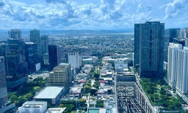 FOR RENT/LEASE | 209 sqm Semi-Furnished Unit with Expansive View in The Suites, BGC