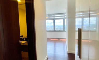 FOR RENT/LEASE | 209 sqm Semi-Furnished Unit with Expansive View in The Suites, BGC