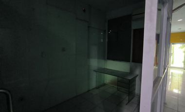 Disewakan Gudang dan Kantor 2 Lantai Di Pergudangan Miami Kapuk Jakarta Barat