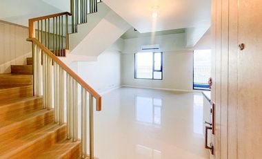 Skyline Sanctuary with a View to Remember