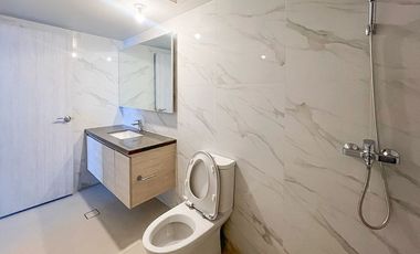 Skyline Sanctuary with a View to Remember