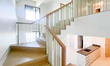 Skyline Sanctuary with a View to Remember