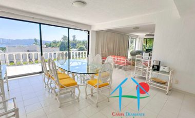 Vista parcial al mar, jardín privado, terraza y cuarto de servicio