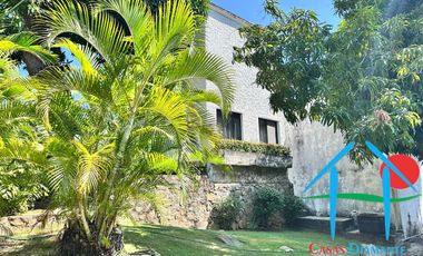 Vista parcial al mar, jardín privado, terraza y cuarto de servicio