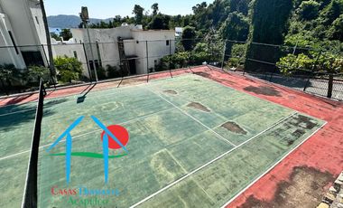 Vista parcial al mar, jardín privado, terraza y cuarto de servicio