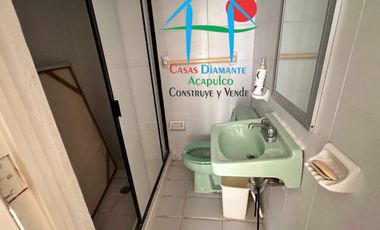 Vista parcial al mar, jardín privado, terraza y cuarto de servicio