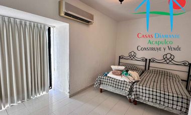 Vista parcial al mar, jardín privado, terraza y cuarto de servicio