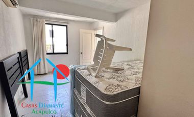 Vista parcial al mar, jardín privado, terraza y cuarto de servicio