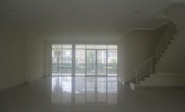 Di Jual Ruko Gandeng Food City di Green Lake City - (PW055)