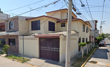 Casa en venta en Paseos de Santa Maria, Cuautitlán, Estado de México JP.