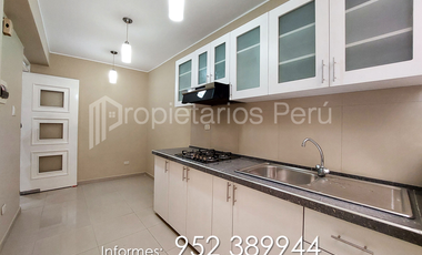 SE VENDE DEPA 1ER PISO EN CONDOMINIO LA ESTANCIA POCOLLAY. SEGURO, EN UNA DE LAS MEJORES ZONAS RESIDENCIALES, 03 HAB. 03 BAÑOS COMPLETOS Y UN GARAJE.