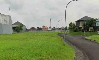 Lahan Langka plot kecil teras ayung lingkungan elit SHM strategis