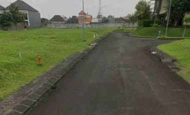 Lahan Langka plot kecil teras ayung lingkungan elit SHM strategis