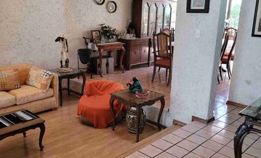 Magnífica Casa en Condominio